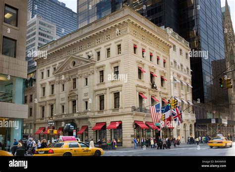 cartier new york store.